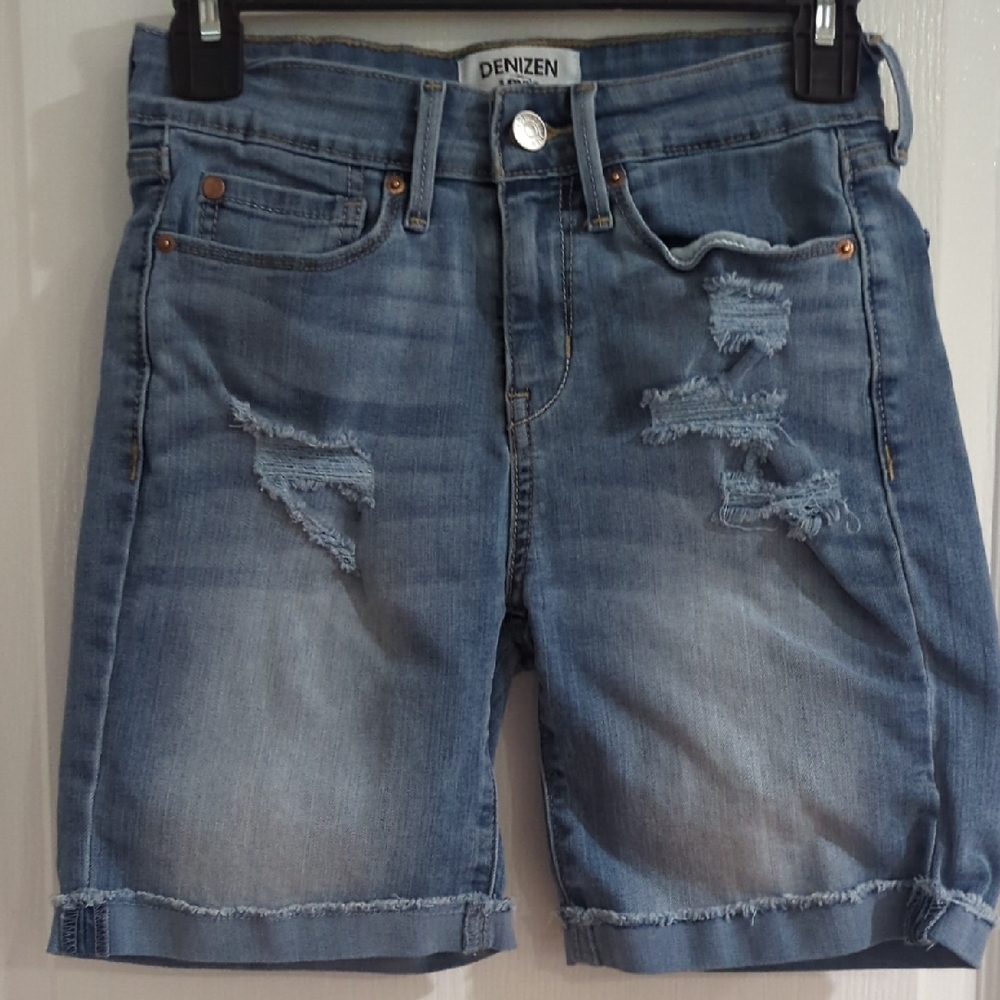 Denizen from Levi's Light Blue Distressed Roll-Hem Jean Shorts